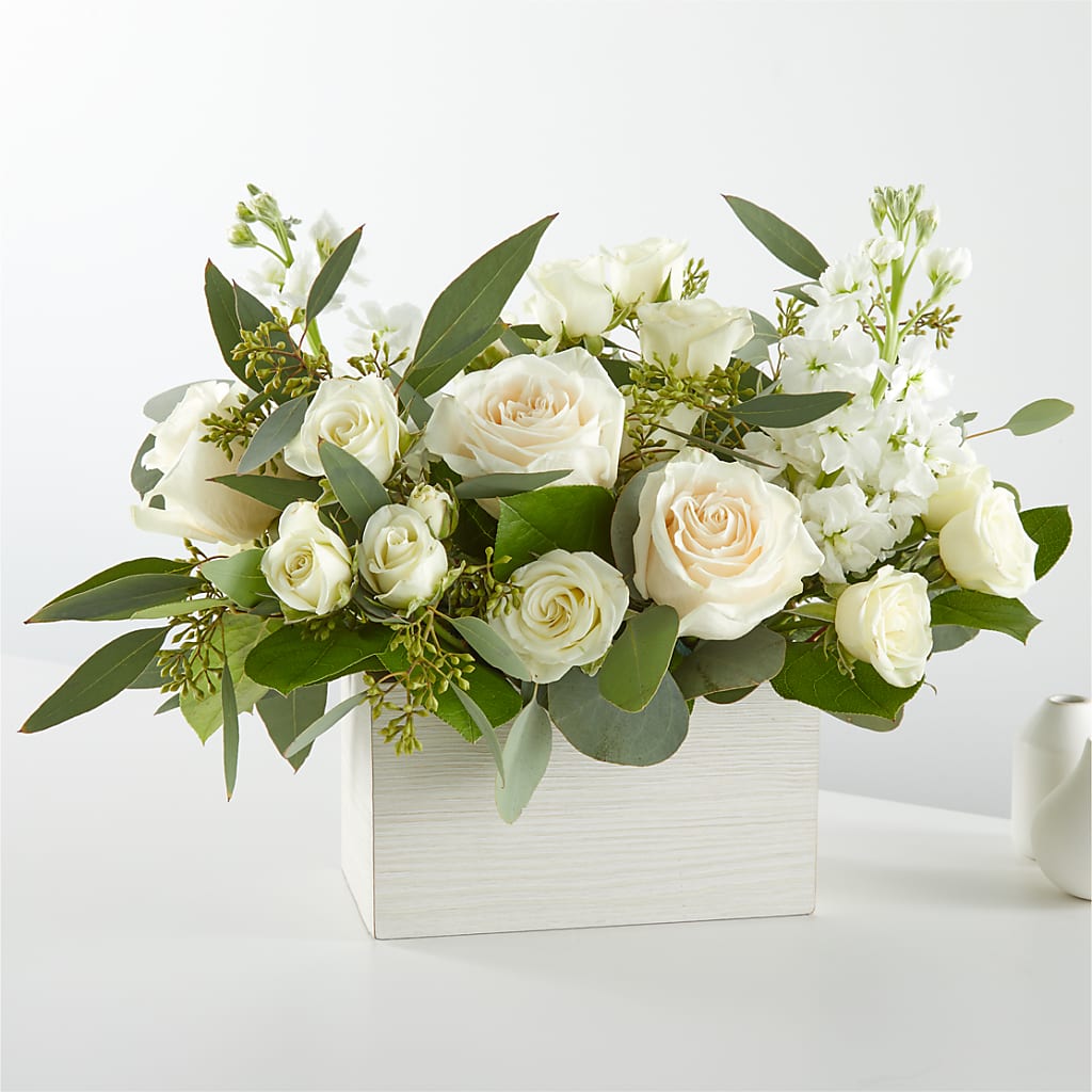 Fresh Linen Box Bouquet – MERCY'S FLOWERS, Miami FL