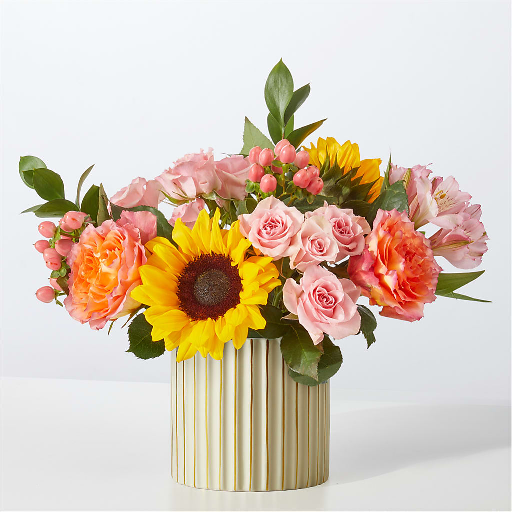 Sun's Out Bouquet – MERCY'S FLOWERS, Miami FL