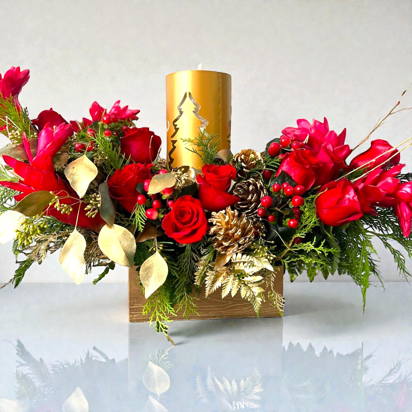 Luxury Christmas Table Arrangement – MERCY'S FLOWERS, Miami FL