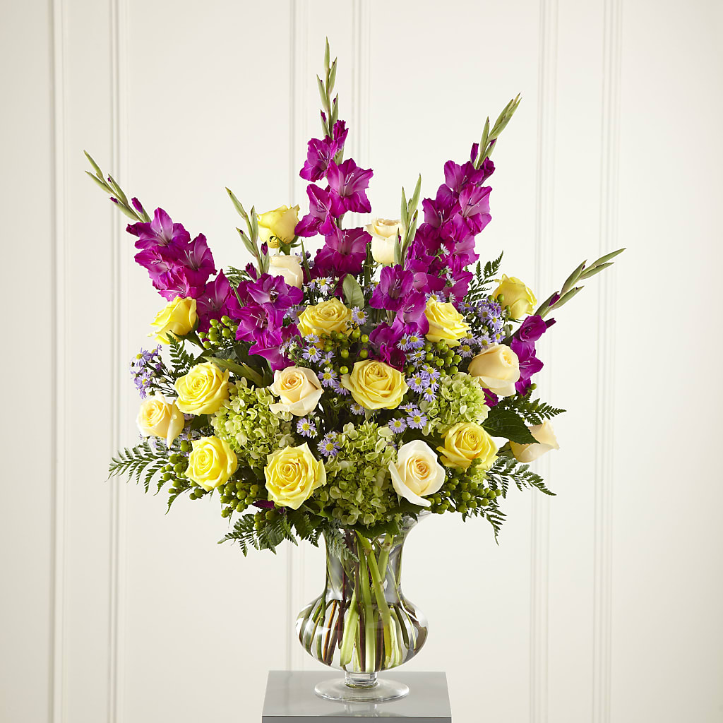 Loveliness Arrangement – MERCY'S FLOWERS, Miami FL
