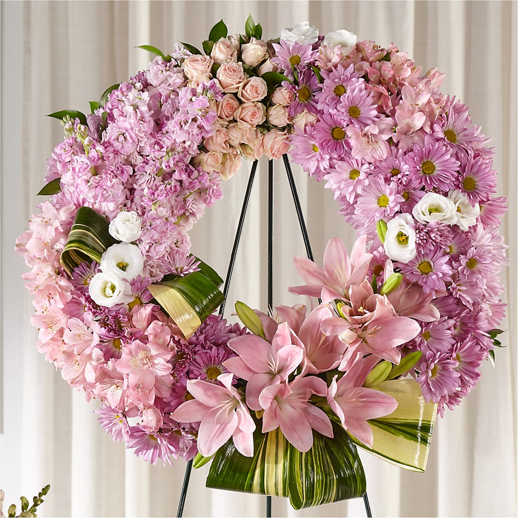 Gift of Warmth Wreath – MERCY'S FLOWERS, Miami FL