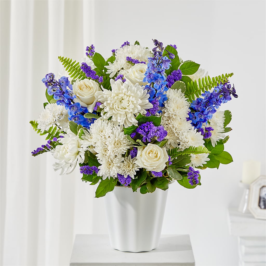 Hold Dear Tabletop Basket – MERCY'S FLOWERS, Miami FL