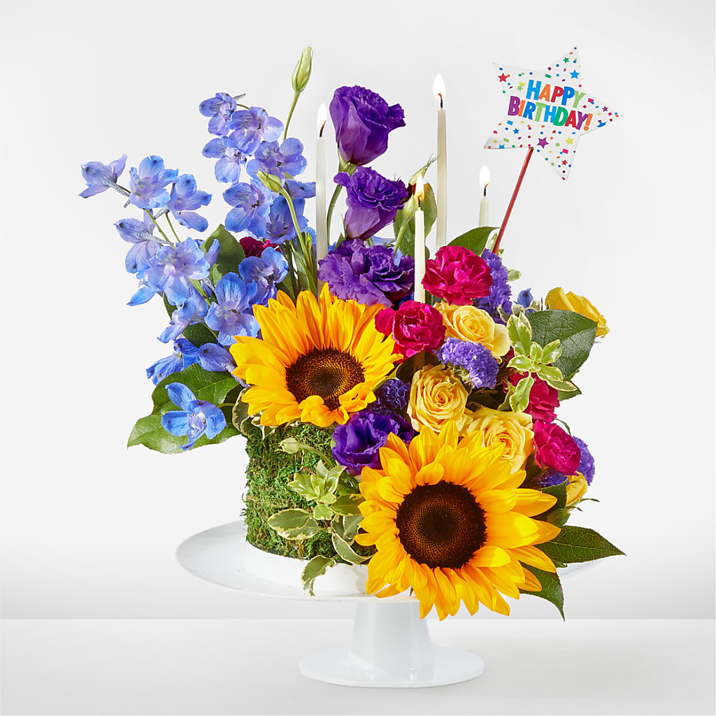 Star of the Day Floral Cake – MERCY'S FLOWERS, Miami FL