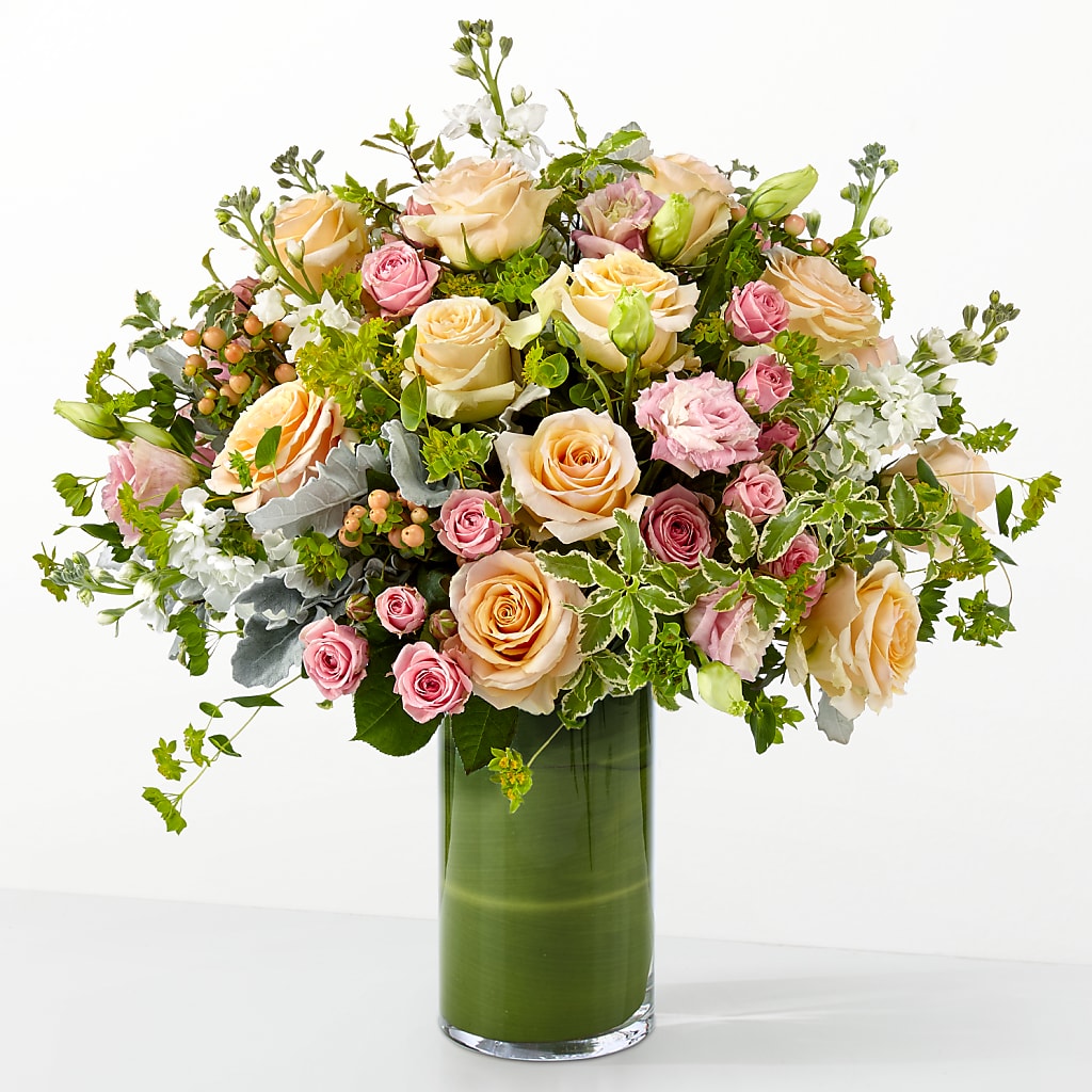 The Glamour Shot – MERCY'S FLOWERS, Miami FL