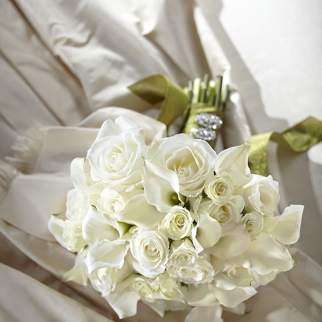 Serene Highness Bouquet – MERCY'S FLOWERS, Miami FL