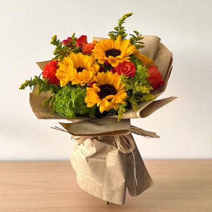 Bq -Rustic Hand Bouquet – MERCY'S FLOWERS, Miami FL