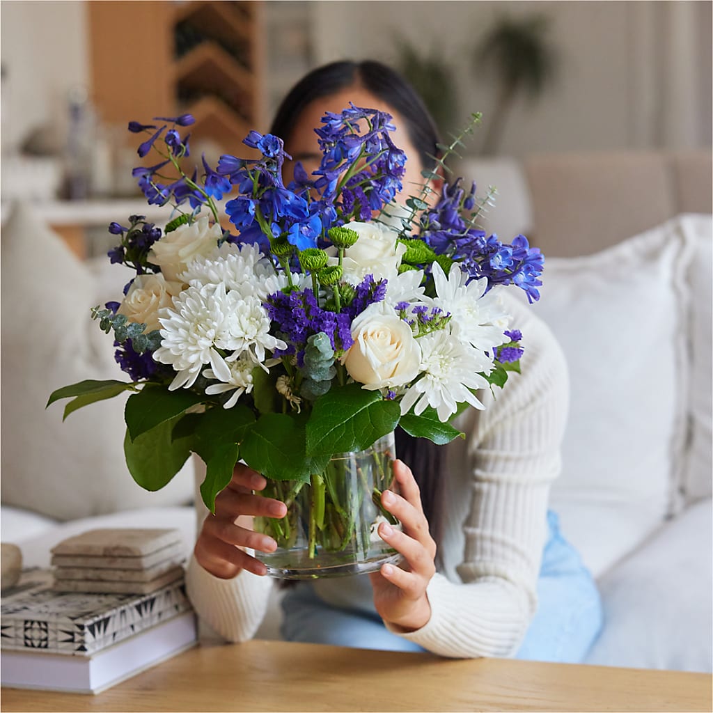 Cerulean Waves Bouquet – MERCY'S FLOWERS, Miami FL