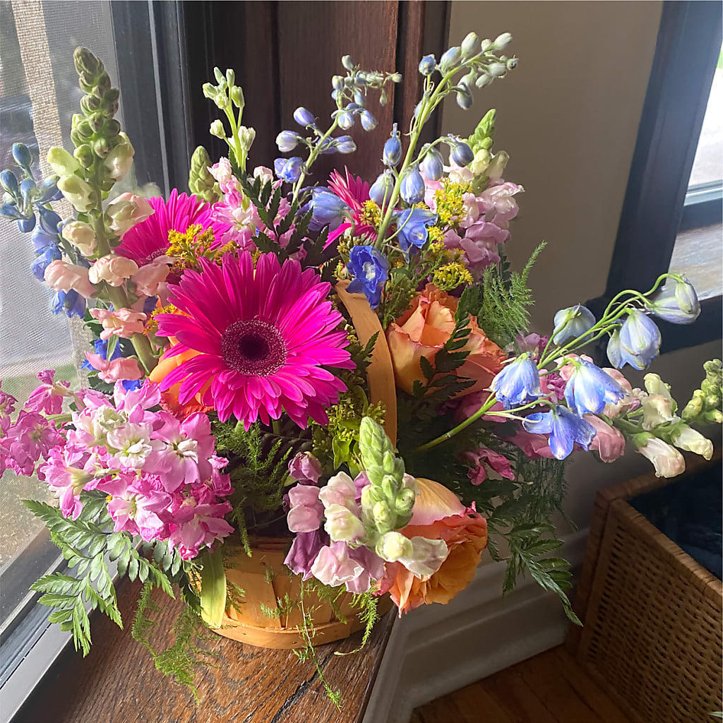 Garden of Life Basket – MERCY'S FLOWERS, Miami FL