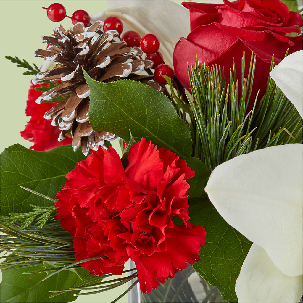 Glistening Icicles Bouquet – MERCY'S FLOWERS, Miami FL