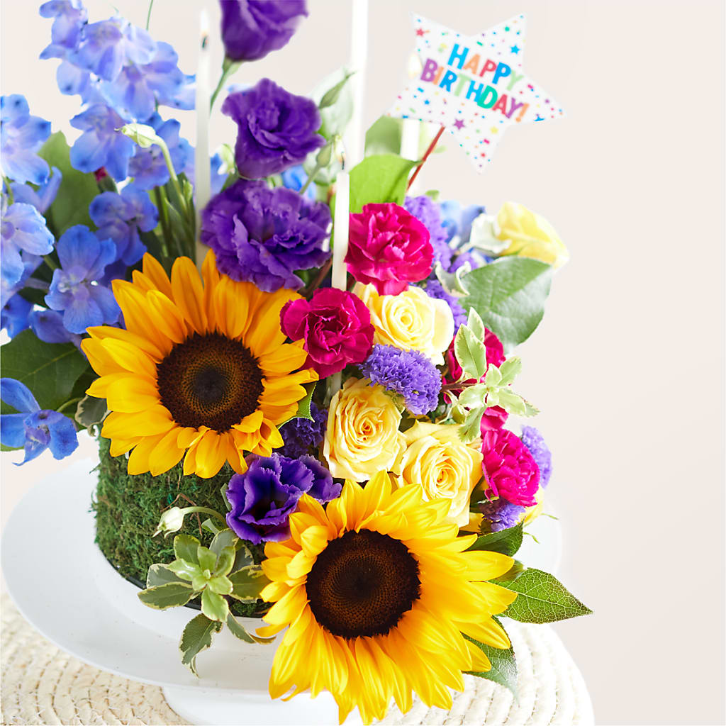 Star of the Day Floral Cake – MERCY'S FLOWERS, Miami FL