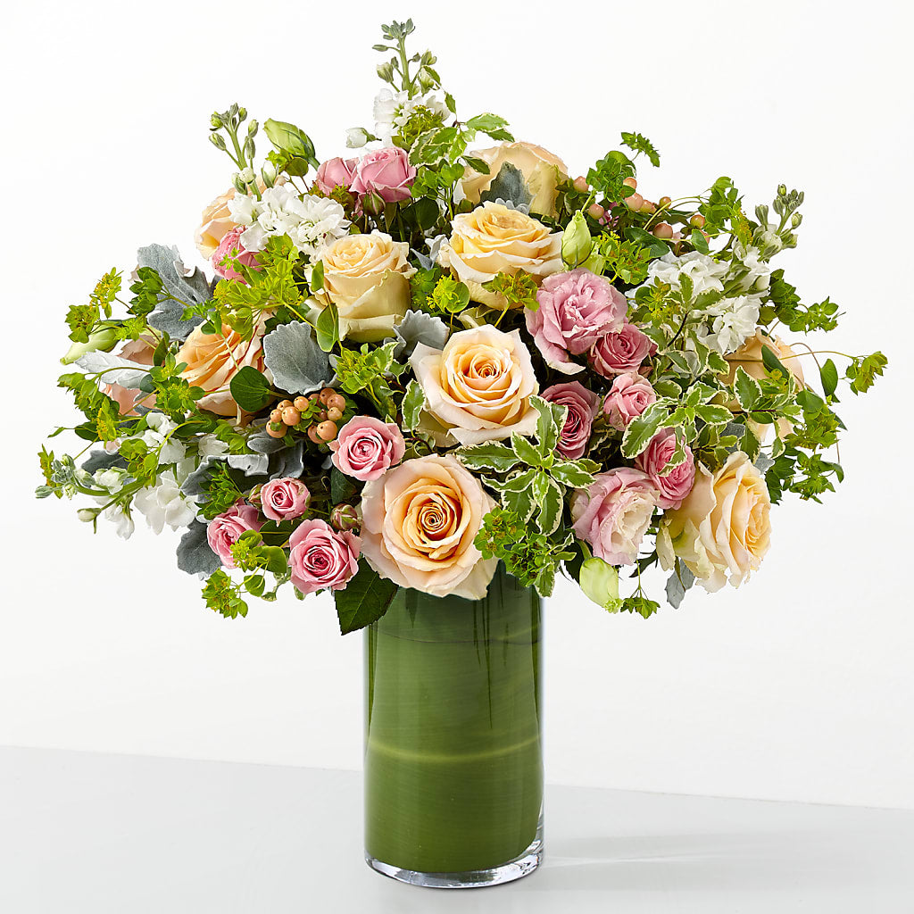 The Glamour Shot – MERCY'S FLOWERS, Miami FL
